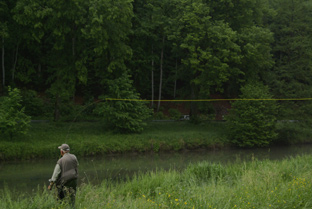 Fliegenfischen an der Wiesent in Bayern