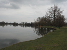 Forellenteich Hower See bei Hamburg Bergedorf. Leider war "Schietwetter".