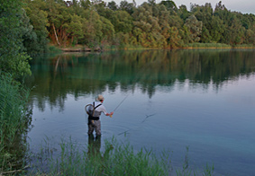 Kersten aus Bremerhaven beim Fliegenfischen am Kreidesee