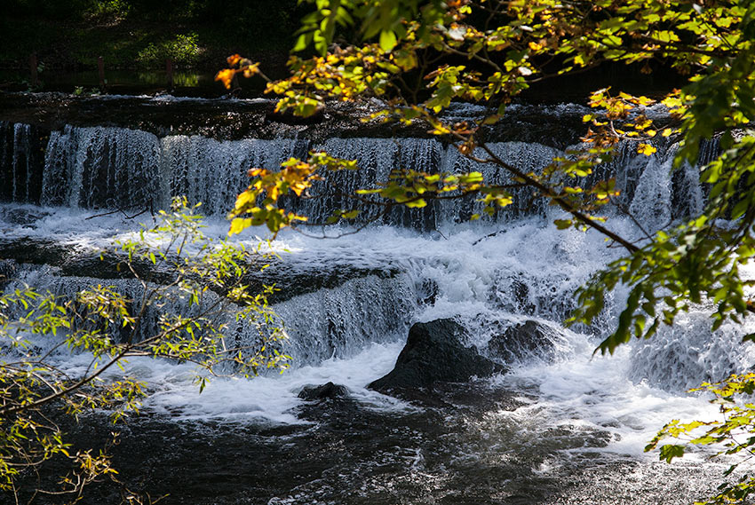 Wasserfall an der Schwarza in Thüringen