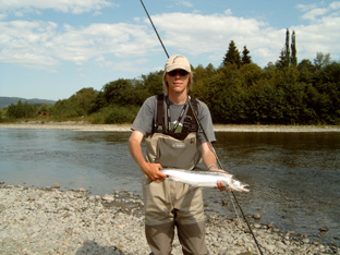 Angeln auf Lachs. Fliegenfischerschule Mittelweser, Stolzenau