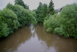 Fliegenfischen an der Ulster war bei diesem wasser unmöglich